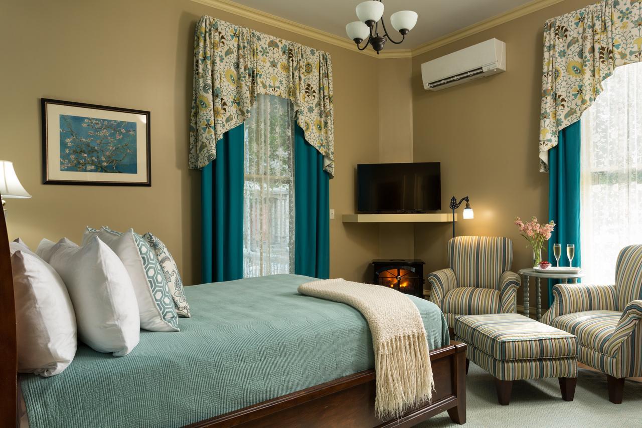 Rockland Talbot House Bed & Breakfast ภายนอก รูปภาพ