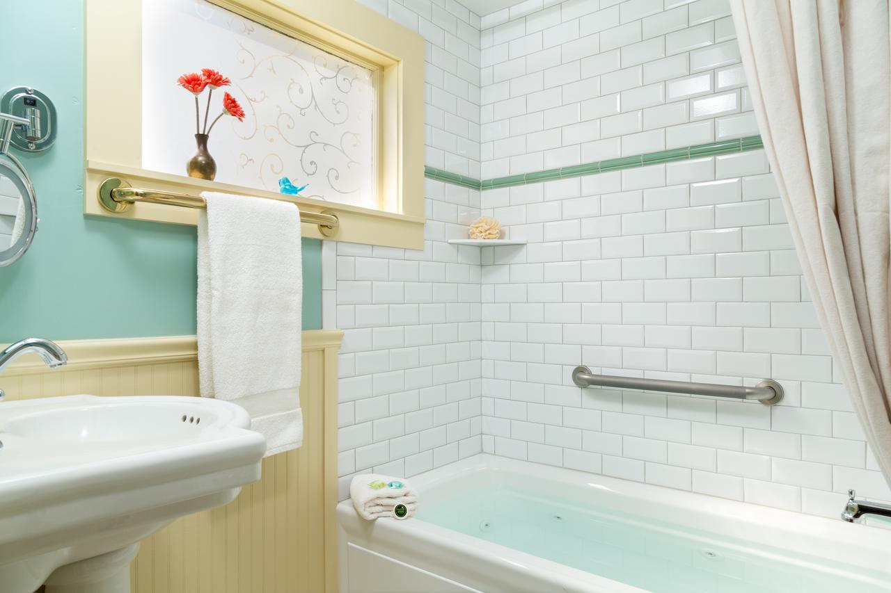 Rockland Talbot House Bed & Breakfast ภายนอก รูปภาพ