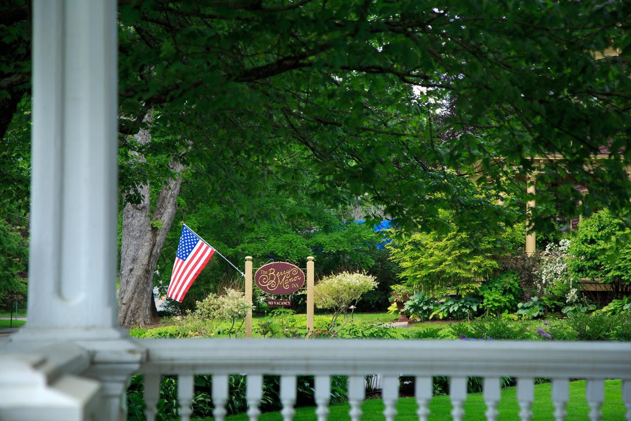 Rockland Talbot House Bed & Breakfast ภายนอก รูปภาพ