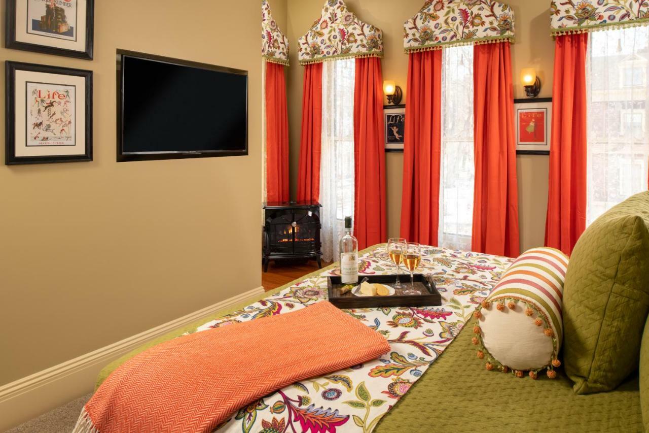 Rockland Talbot House Bed & Breakfast ภายนอก รูปภาพ